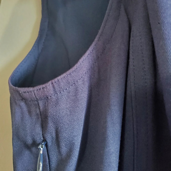 Theory blue vneck sleeveless sheath dress with pockets size 4! - Picture 8 of 12